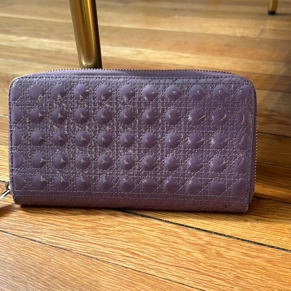 CHRISTIAN DIOR Lady Dior Wallet